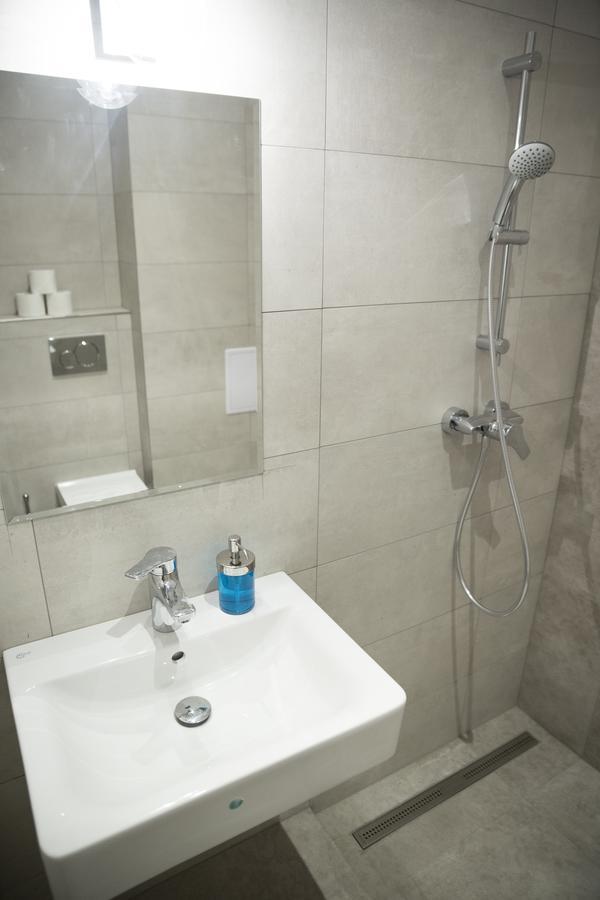 Deluxe Double Room Balcony,566999001:JPEG